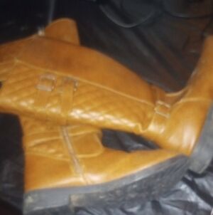 Stylish Brown Boots For Girls